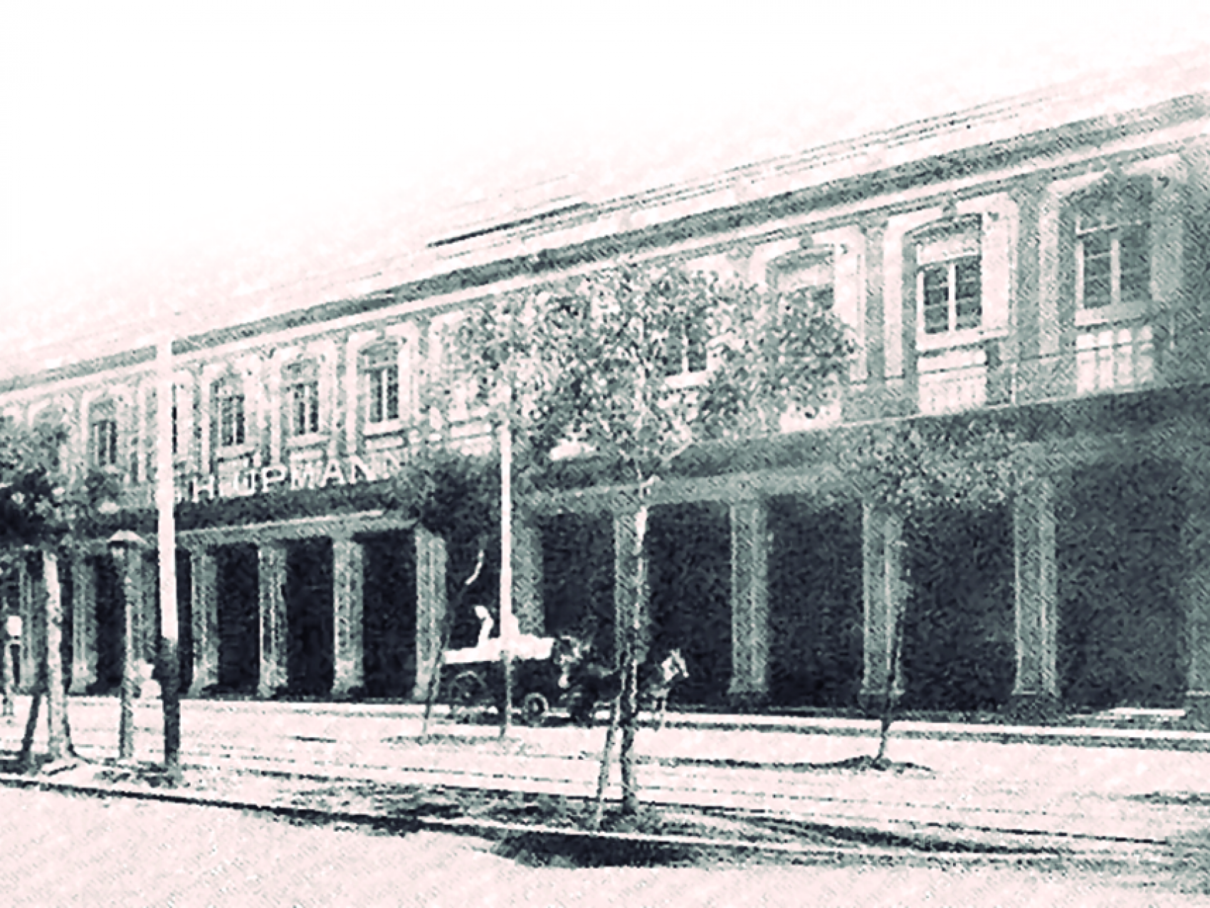 Fachada de la fábrica de tabacos y cigarros H. Upmann y Cía. Calle de Carlos III No. 159