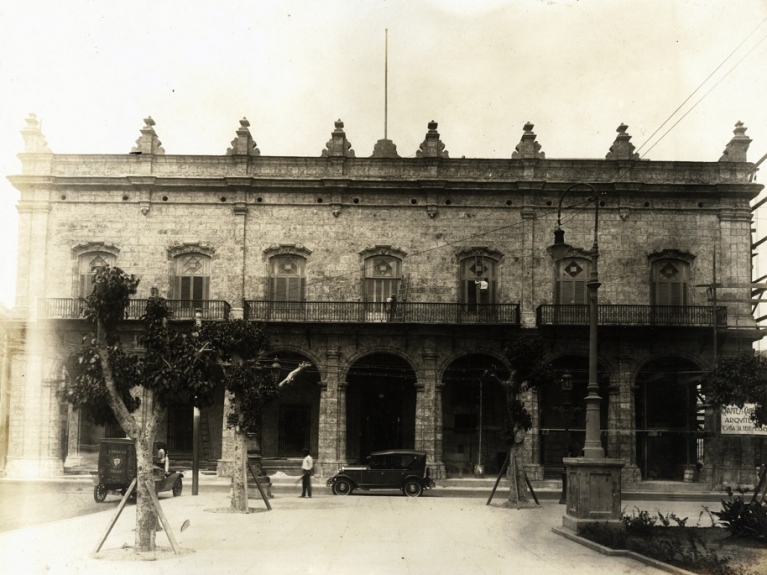 Historia PIIC 1902-2015